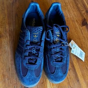 adidas Gazelle Collegiate Navy Gum 2022 - H06271